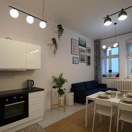 Plac Ratuszowy 50 - Old Town - 2 Sypialnie I Salon Еленя-Гура Экстерьер фото