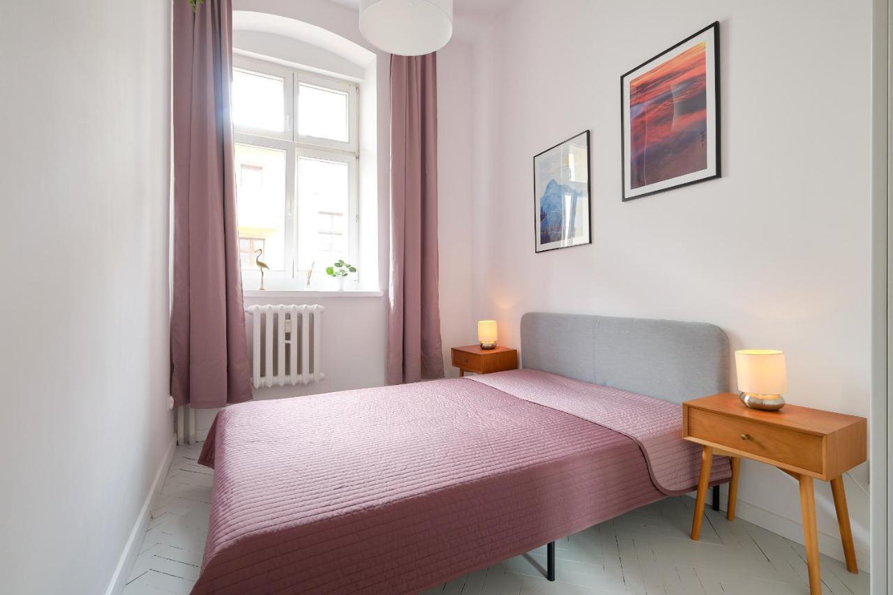 Plac Ratuszowy 50 - Old Town - 2 Sypialnie I Salon Еленя-Гура Экстерьер фото